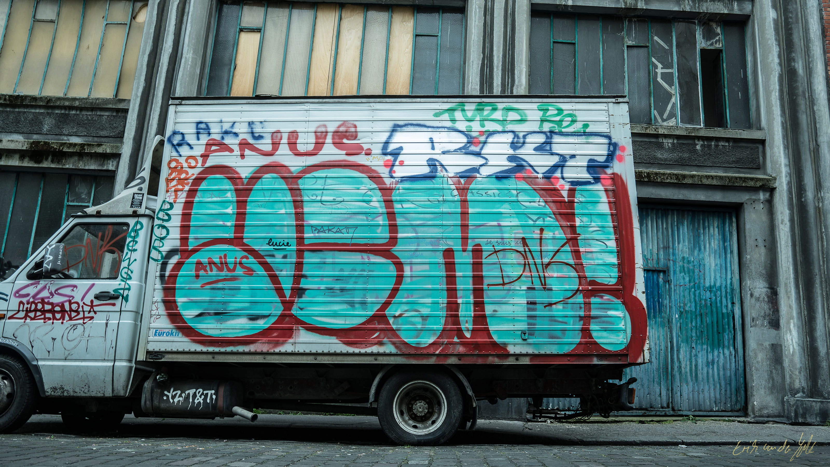 Paris-Graffiti-Streetart-20160507-_DSC3364-Â©-Erik-von-der-Goltz