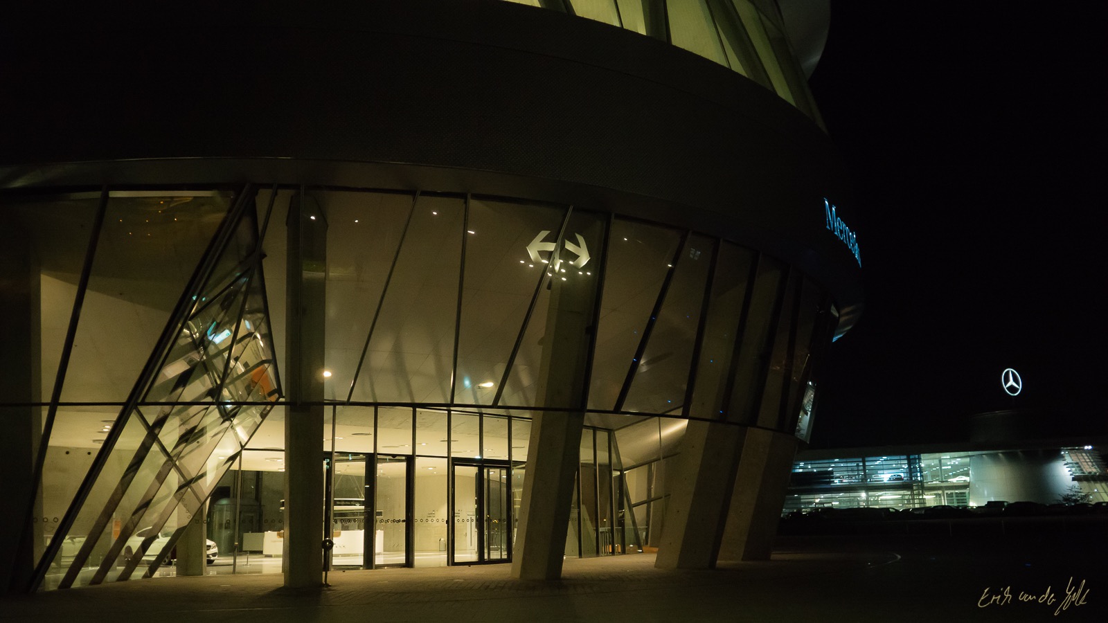 Mercedes Benz Museum Stuttgart - Erik von der Goltz14