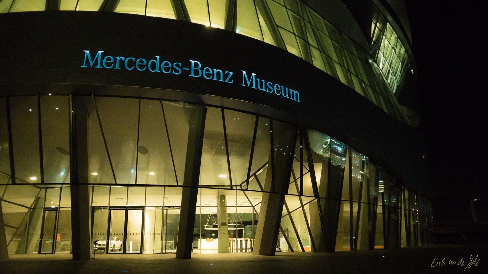 Mercedes Benz Museum Stuttgart - Erik von der Goltz16
